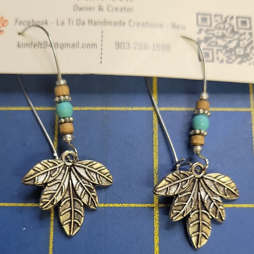 Leaf Earrings - Silver Tone Faux Turquoise Dangle 2"